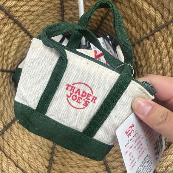 Limited Edition! Trader Joe’s Micro Tote Bag With Reusable Grocery Bag Set Of 3 - Picture 2 of 5